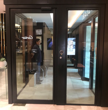 PUERTA DE VIDRIO BLINDADO